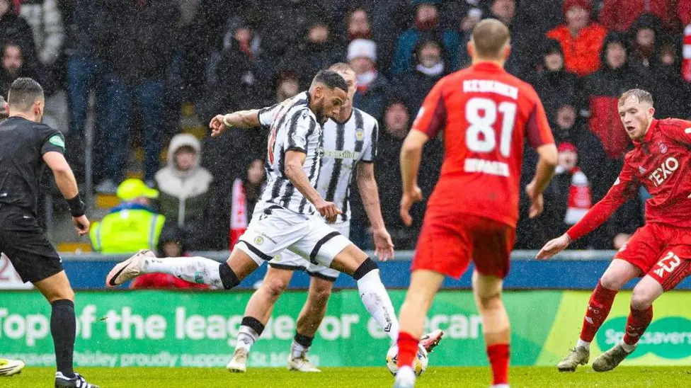 Jonah Ayunga's first-half strike opened the scoring as St Mirren secured back-to-back wins under caretaker boss Craig McLeish